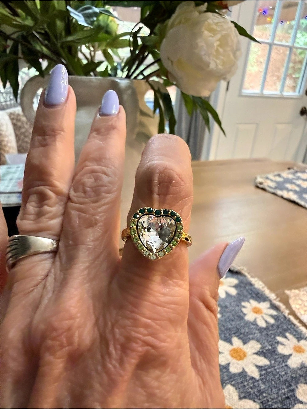 Kurt Geiger Heart Ring in Gold & Green Like New